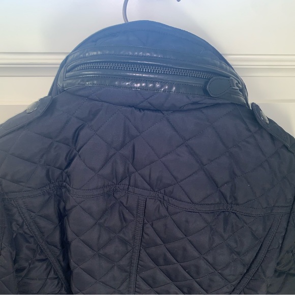 Burberry Jacket - Picture 4 of 9